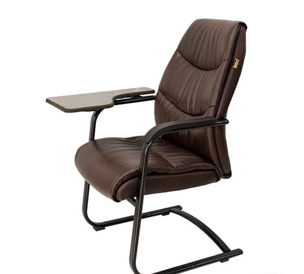 صندلی آموزشی مدل C6120A یکی از محصولات برند راحتیران می باشد که با روکش های چرم و پارچه ای در انواع رنگی بندی های متنوع قابل خریداری می باشد.