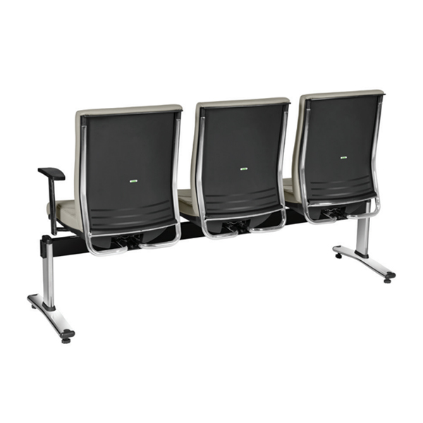 صندلی انتظار SIENA داتیس مدل WS635Pدارای روکشی خاکستری و پایه های ثابت است. این صندلی در تعداد سه نفره ساخته شده است.