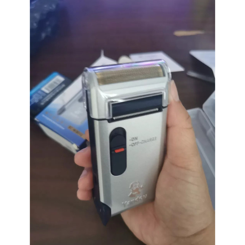 ماشین اصلاح موی سر و صورت مدل sv-w301u، طراحی ارگونومیک، قابلیت اصلاح با شماره صفر، منبع انرژی با باتری، تکنولوژی اصلاح به صورت برش مستقیم - Image 5