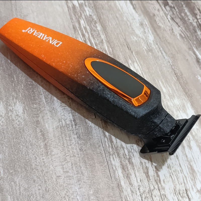 ماشین اصلاح موی سر و صورت شارژِی دیناواری مدل D-195 - Image 2