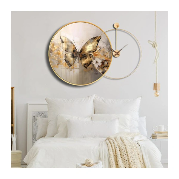 تابلو ساعت دیواری با جنس بدنه فلزی به رنگ طلایی