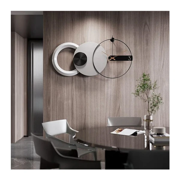 ساعت دیواری مدل هوفر با جنس بدنه فلزی