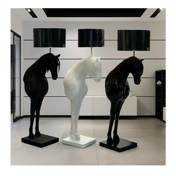 مجسمه آباژور فیگور مدل شوالیه تاریکی (کد 9526)