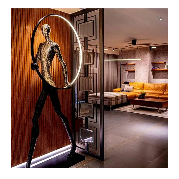 مجسمه فیگور انسان مدل سفیر نور (کد 9525) - Image 2