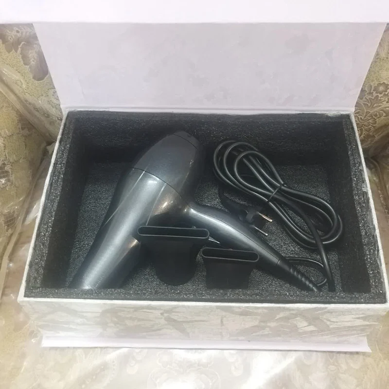 سشوار حرفه ای 2400 وات بابیلیس پرو مدل 35021 - Image 9