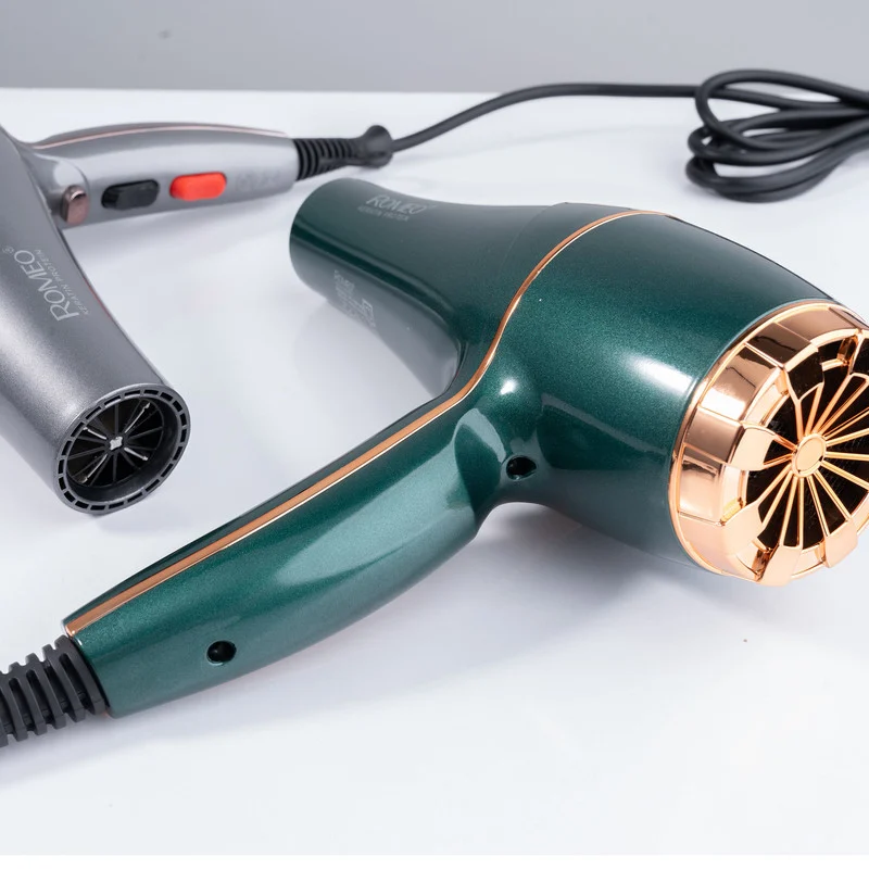 سشوار حرفهای رومئو مدل RM-5858، موتور AC با توان مصرفی 2200 وات، دارای قابلیت باد سرد، طراحی ارگونومیک، دارای حلقه آویختن، با حالت صافکننده و حجمدهنده، وزن 450 گرم، تنظیم حرارت 3 حالته و کنترل سرعت 2 حالته، به همراه متمرکزکننده باریک - Image 11