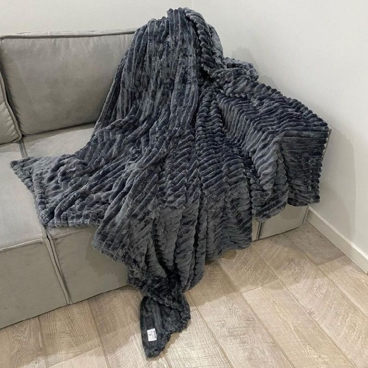 پتو مسافرتی مدل پلیسه سایز 240x220 سانتی متر - Image 6